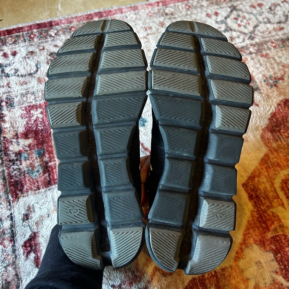 Cloud X 4 Sneaker in Black & Eclipse - Picture 13 of 13